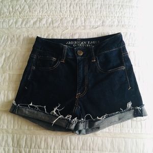 American Eagle High-waisted Denim Jeans